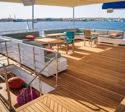 Sea Wolf sundeck lounge area